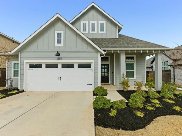 1209 Bluewood BND, Leander, TX 78641