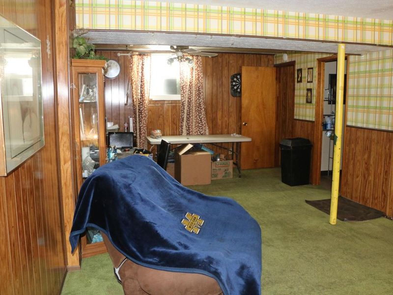 2251 Meridian Court, Columbus, OH 43232 Photo 10