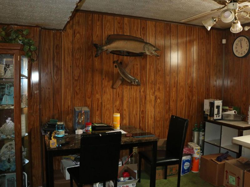 2251 Meridian Court, Columbus, OH 43232 Photo 12