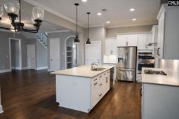 2019 Ludlow Place photo 4