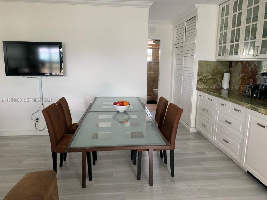 1850 S Ocean Dr, Unit 305, Fort Lauderdale, FL 33316 Photo