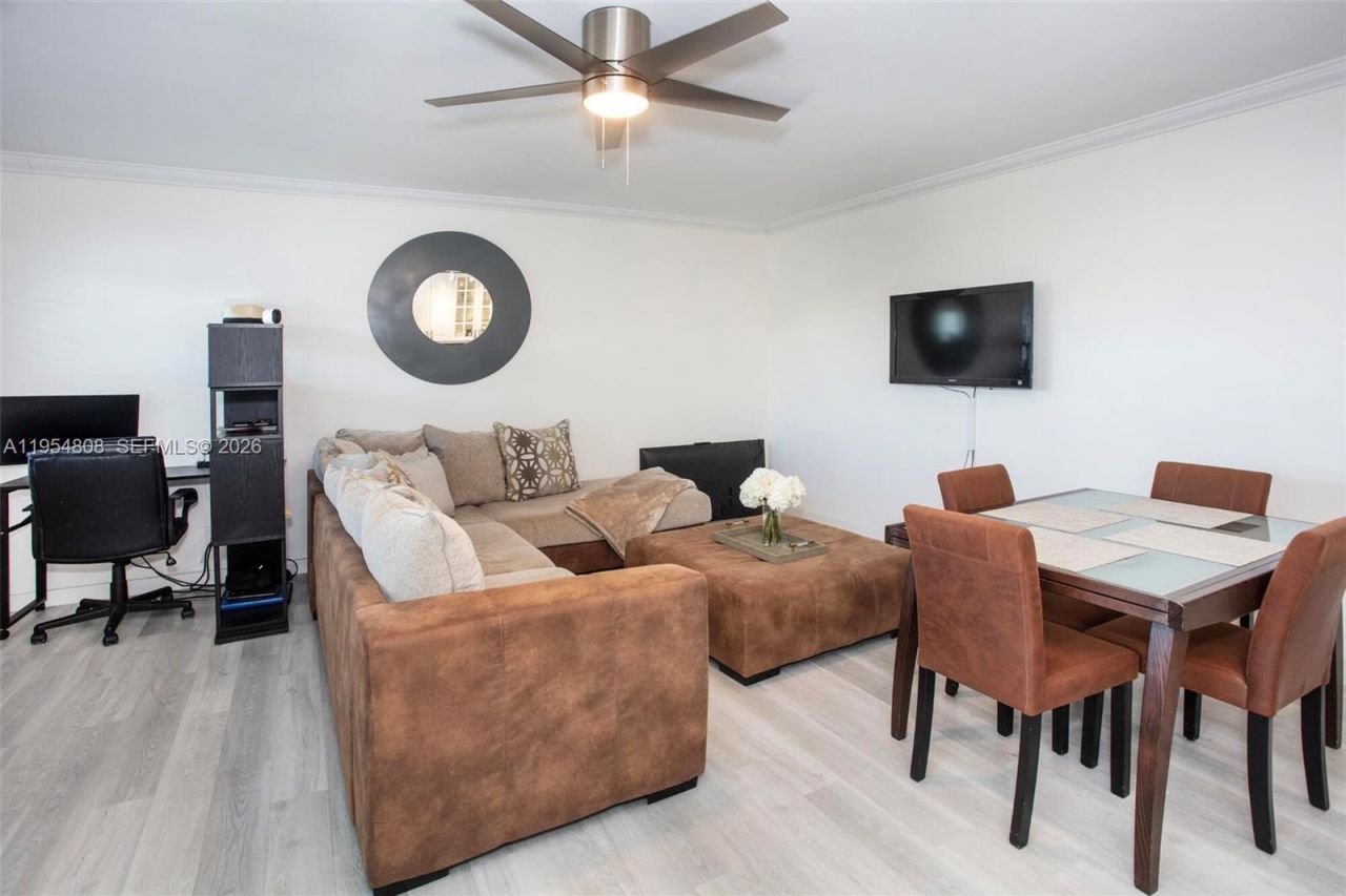 1850 S Ocean Dr, Unit 305, Fort Lauderdale, FL 33316 Photo