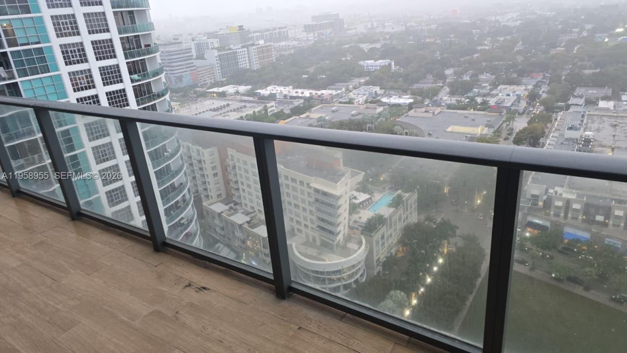 121 NE 34th St , Unit 2816, Miami, FL 33137 Photo