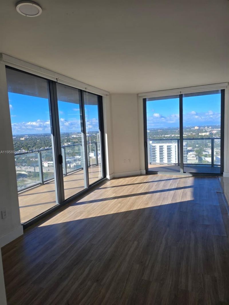 121 NE 34th St , Unit 2816, Miami, FL 33137 Photo