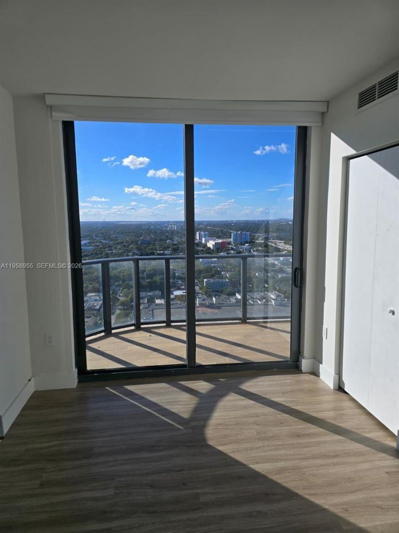 121 NE 34th St , Unit 2816, Miami, FL 33137 Photo