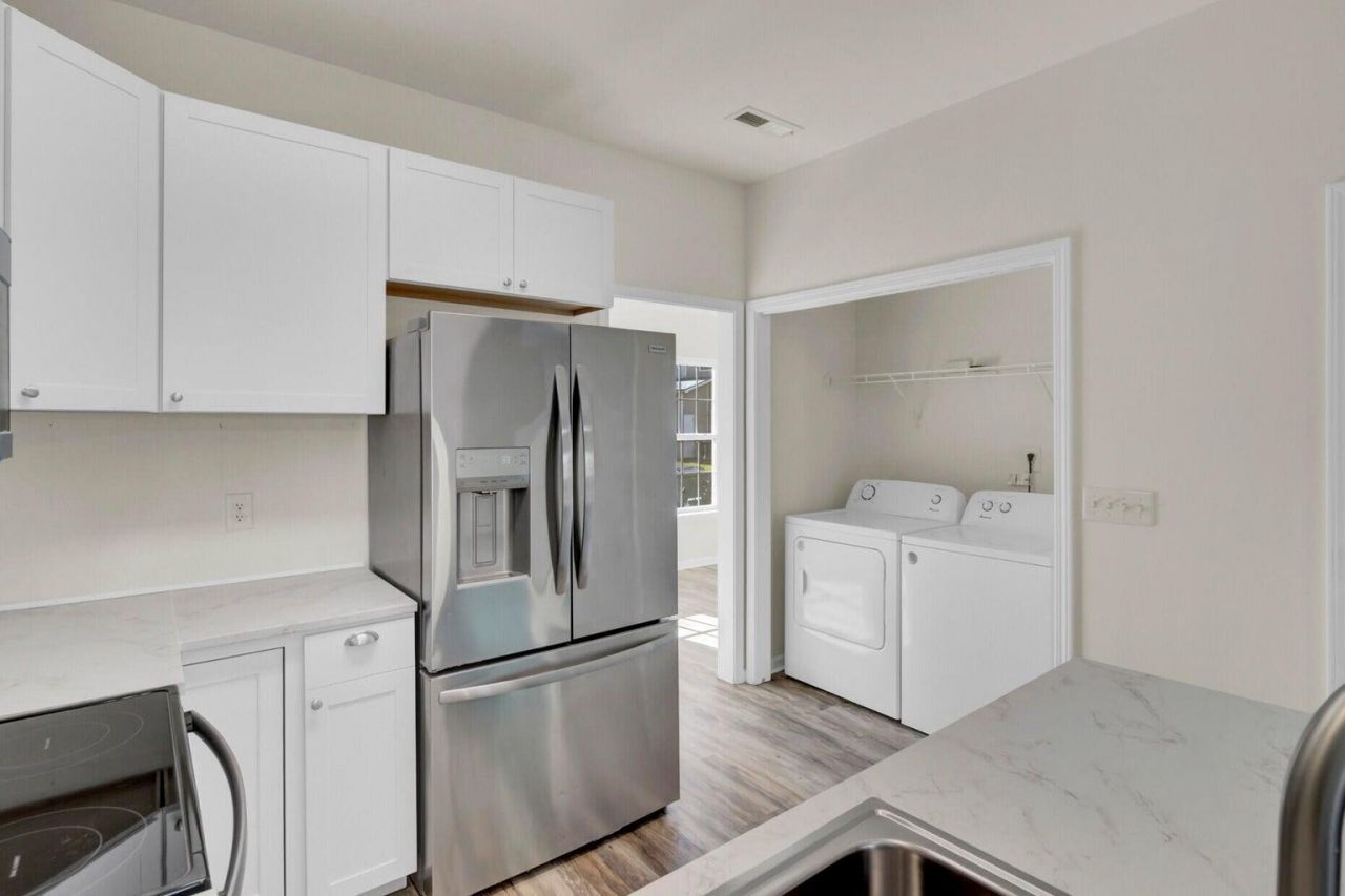 113 Black River Drive Photo 11