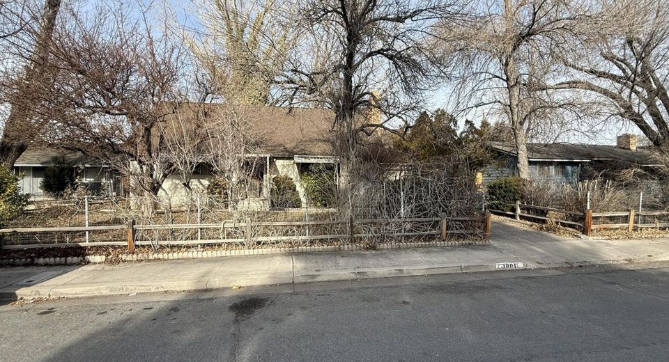 1801 Hawthorne Road, Reno, NV 89502 Photo