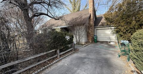 1801 Hawthorne Road, Reno, NV 89502 Photo