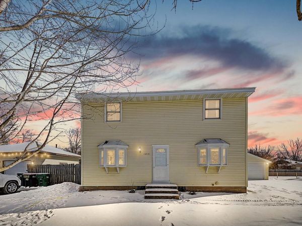 10551 President Drive NE, Blaine, MN 55434