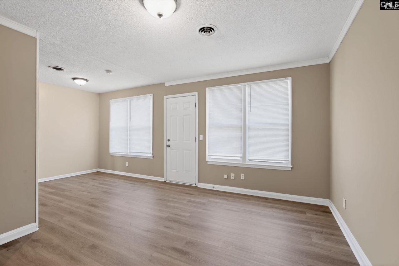 208 Quail Creek Drive Photo 10