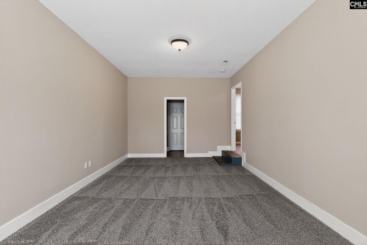 208 Quail Creek Drive Photo 15