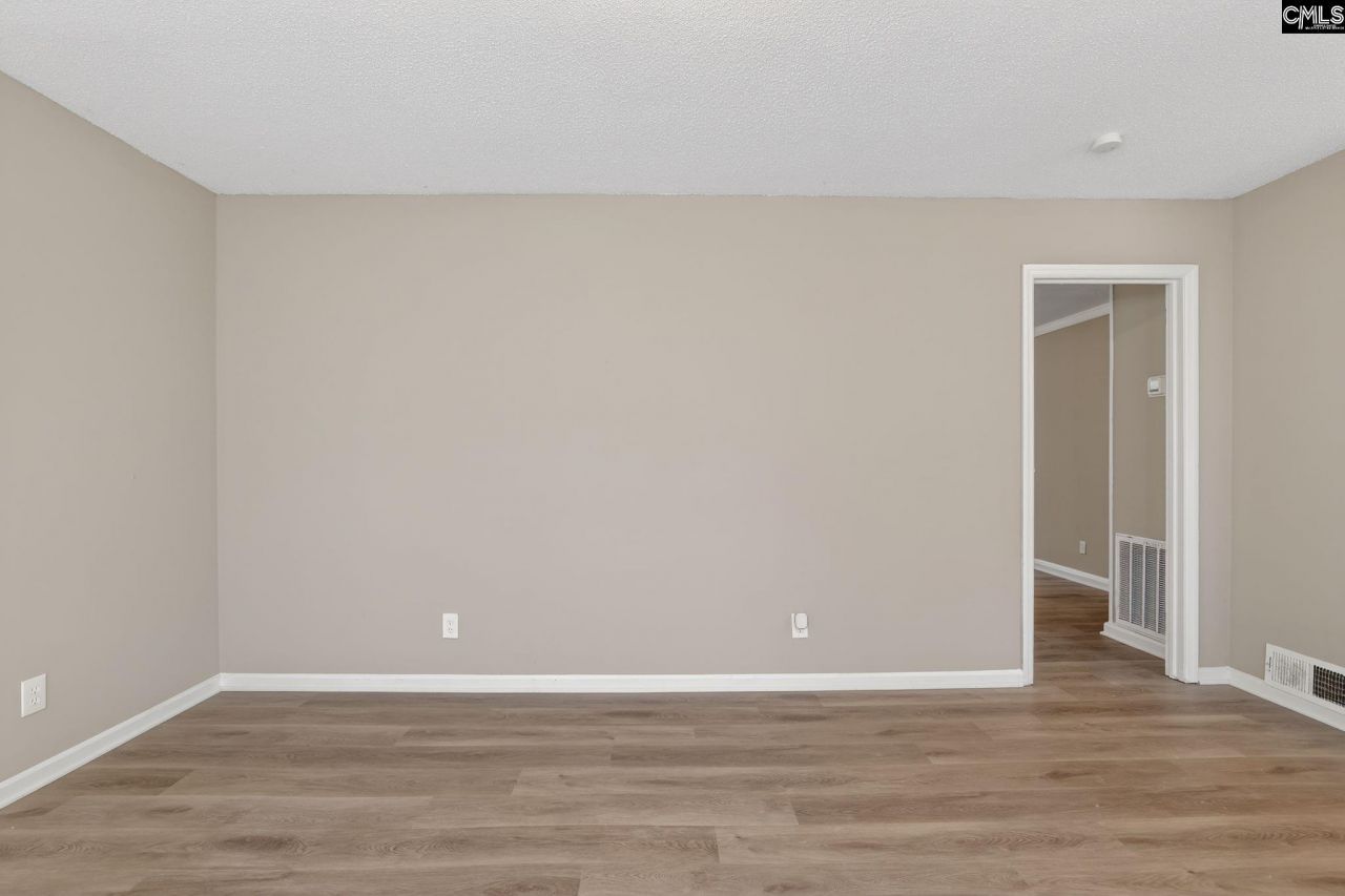 208 Quail Creek Drive Photo 17