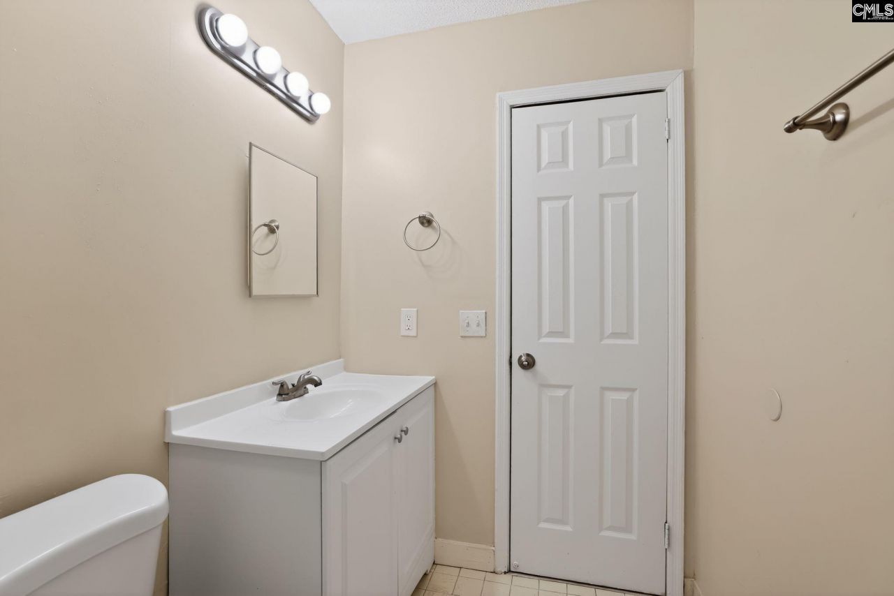 208 Quail Creek Drive Photo 31