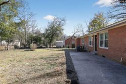 208 Quail Creek Drive photo 4