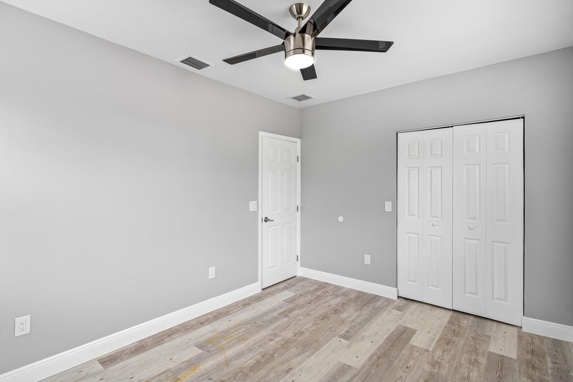 510 56th Street, West Palm Beach, FL 33407 Photo