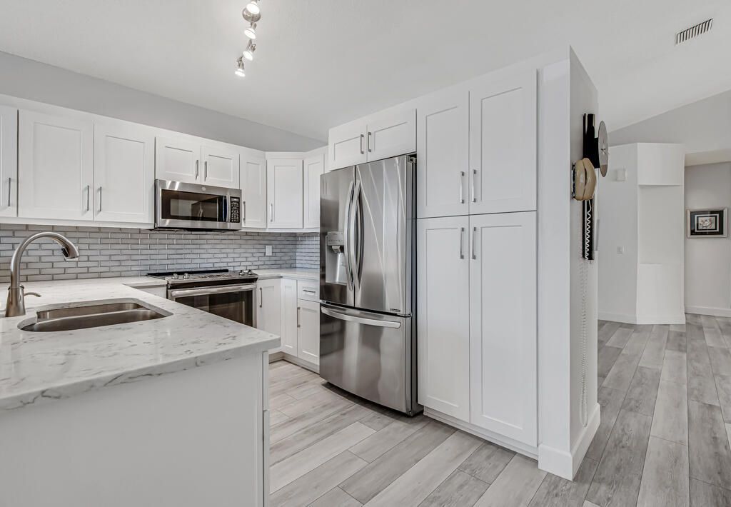 9712 Cherry Blossom Court, Boynton Beach, FL 33437 Photo