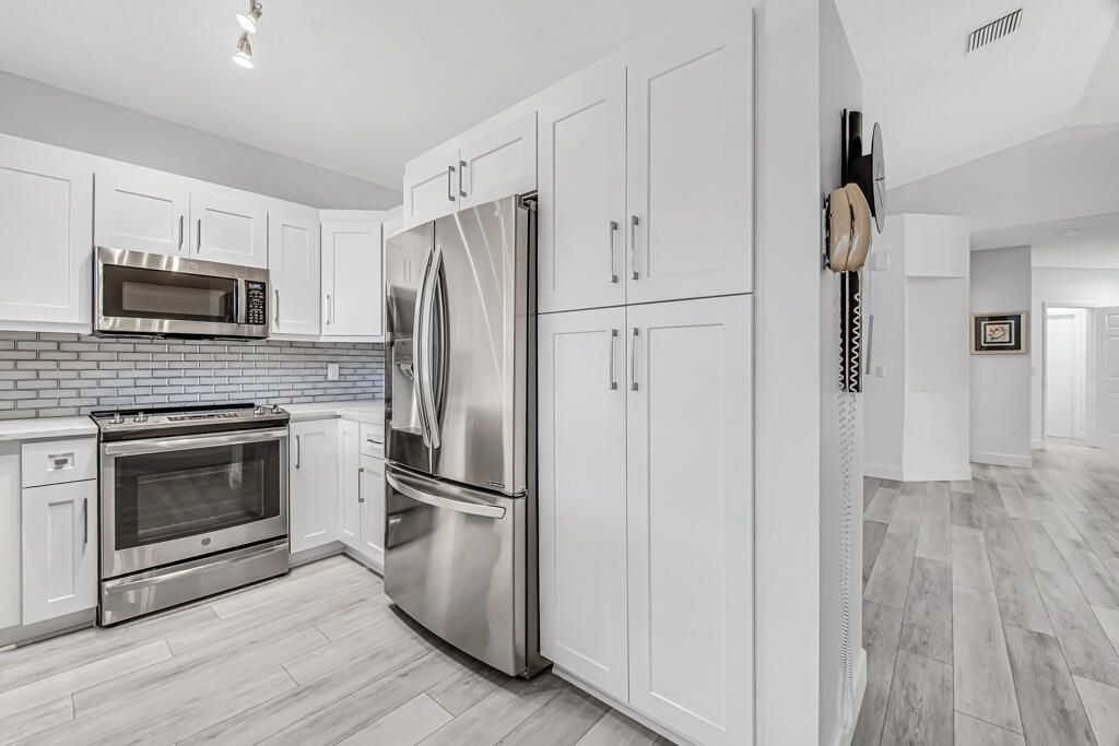 9712 Cherry Blossom Court, Boynton Beach, FL 33437 Photo