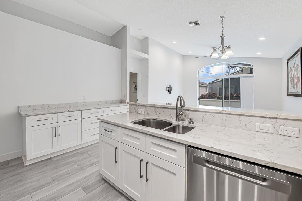 9712 Cherry Blossom Court, Boynton Beach, FL 33437 Photo