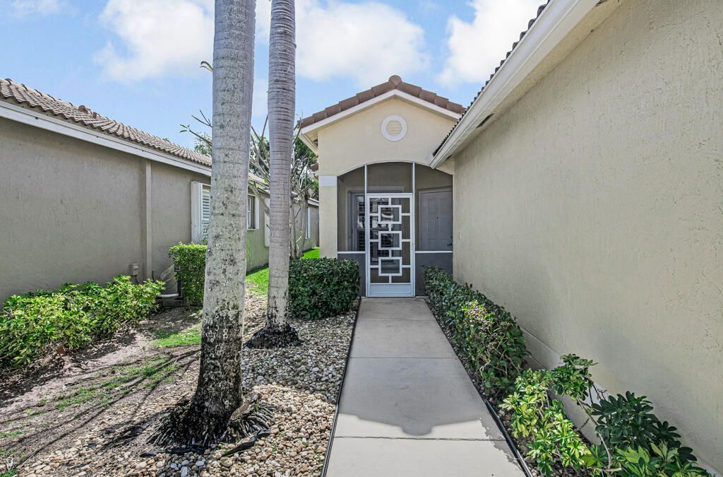 9712 Cherry Blossom Court, Boynton Beach, FL 33437 Photo