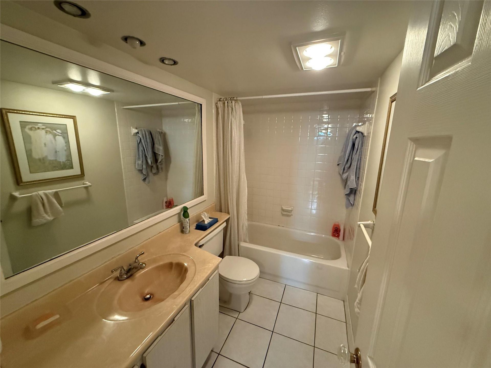 425 SE 11th Terrace, Unit 302, Dania Beach, FL 33004 Photo