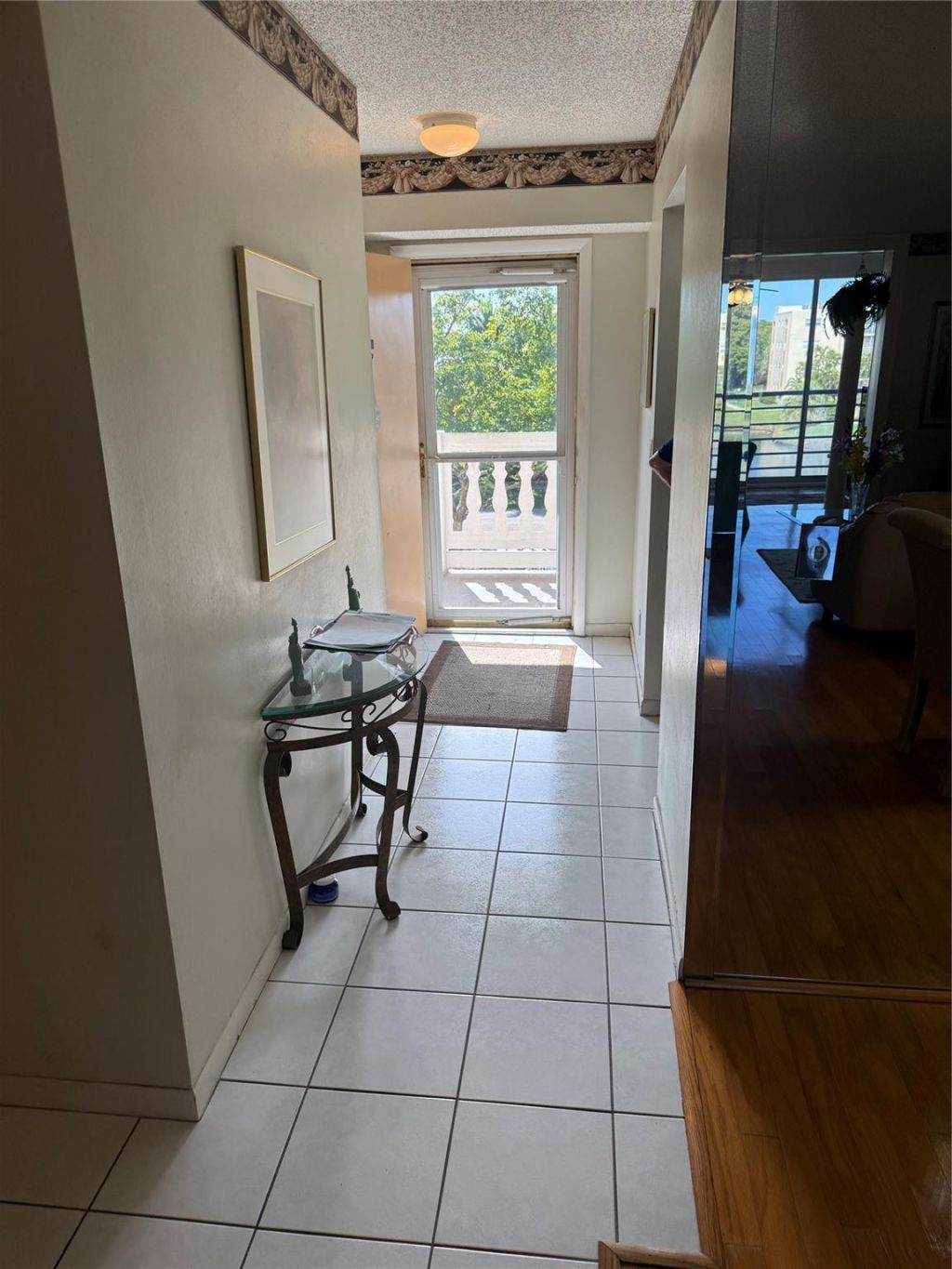 425 SE 11th Terrace, Unit 302, Dania Beach, FL 33004 Photo