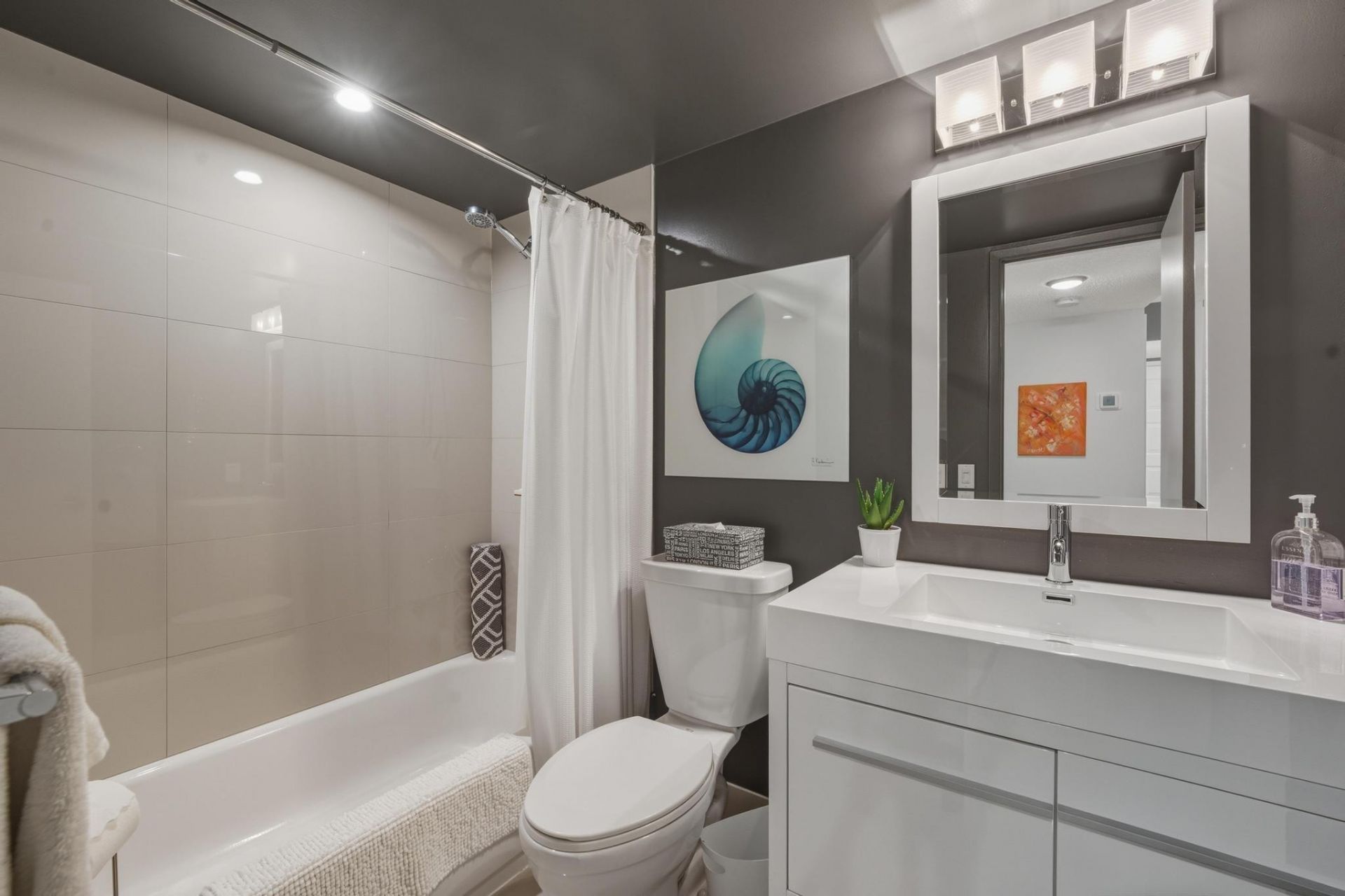 2226 N Cypress Bend Drive, Unit 102, Pompano Beach, FL 33069 Photo