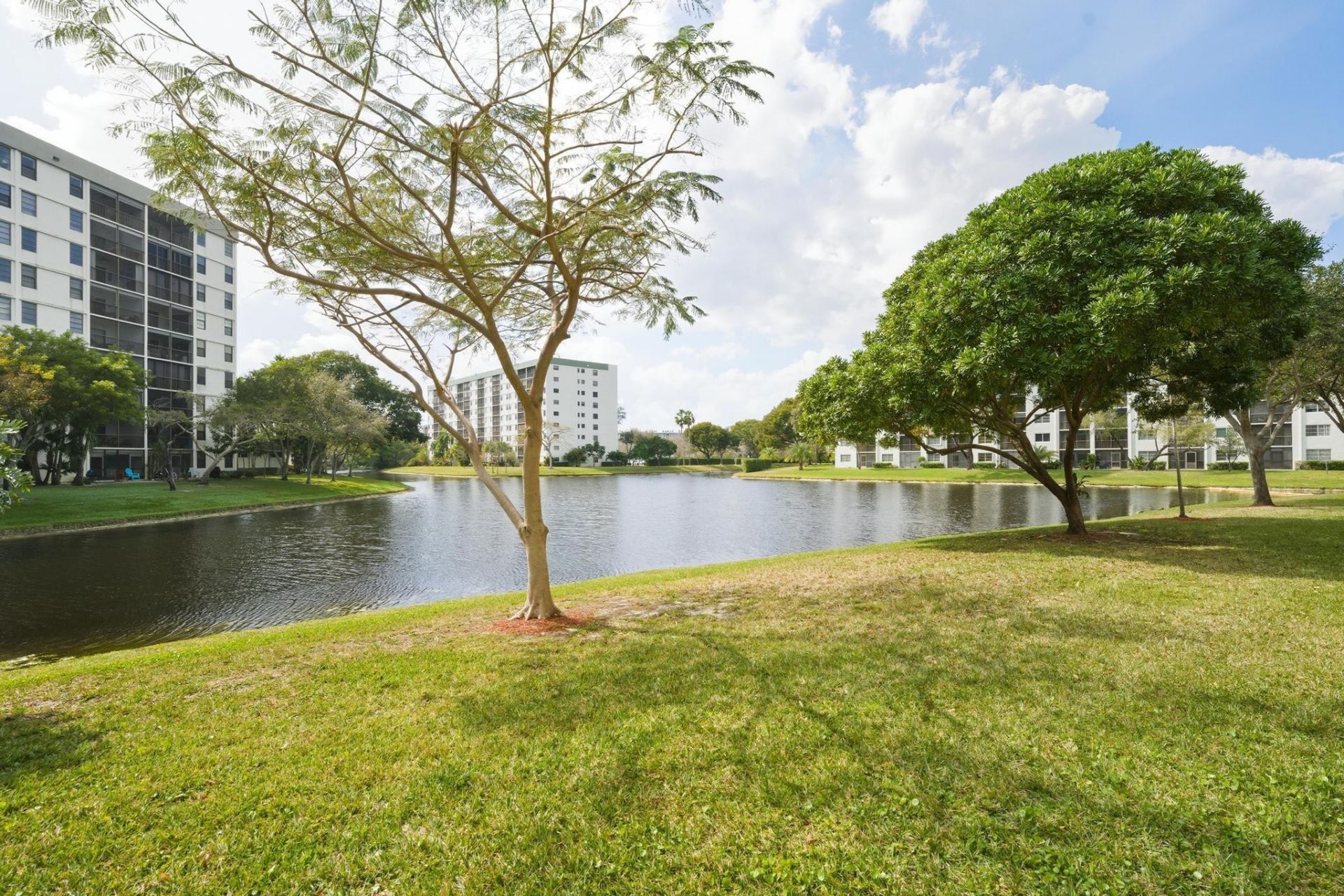 2226 N Cypress Bend Drive, Unit 102, Pompano Beach, FL 33069 Photo