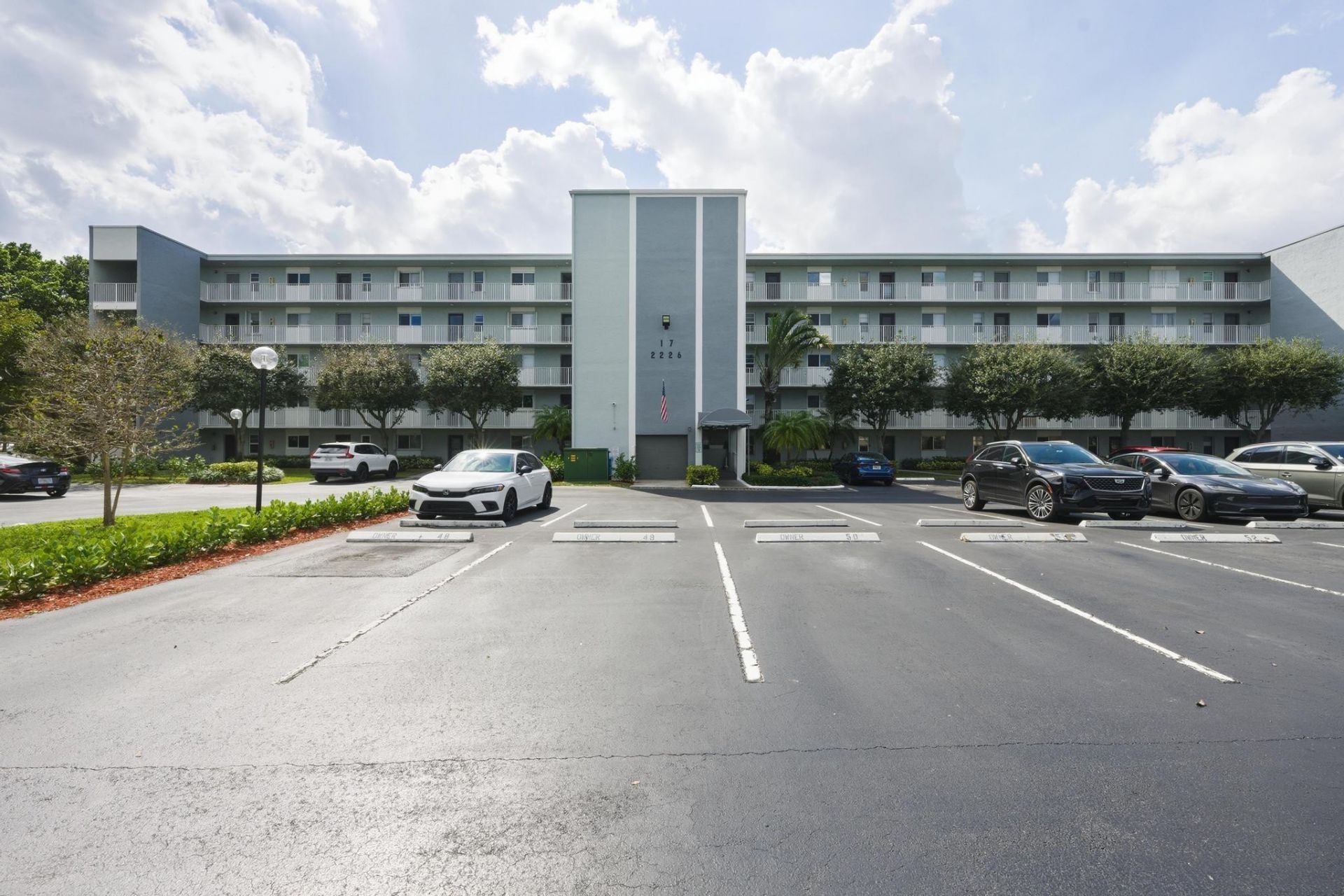 2226 N Cypress Bend Drive, Unit 102, Pompano Beach, FL 33069 Photo