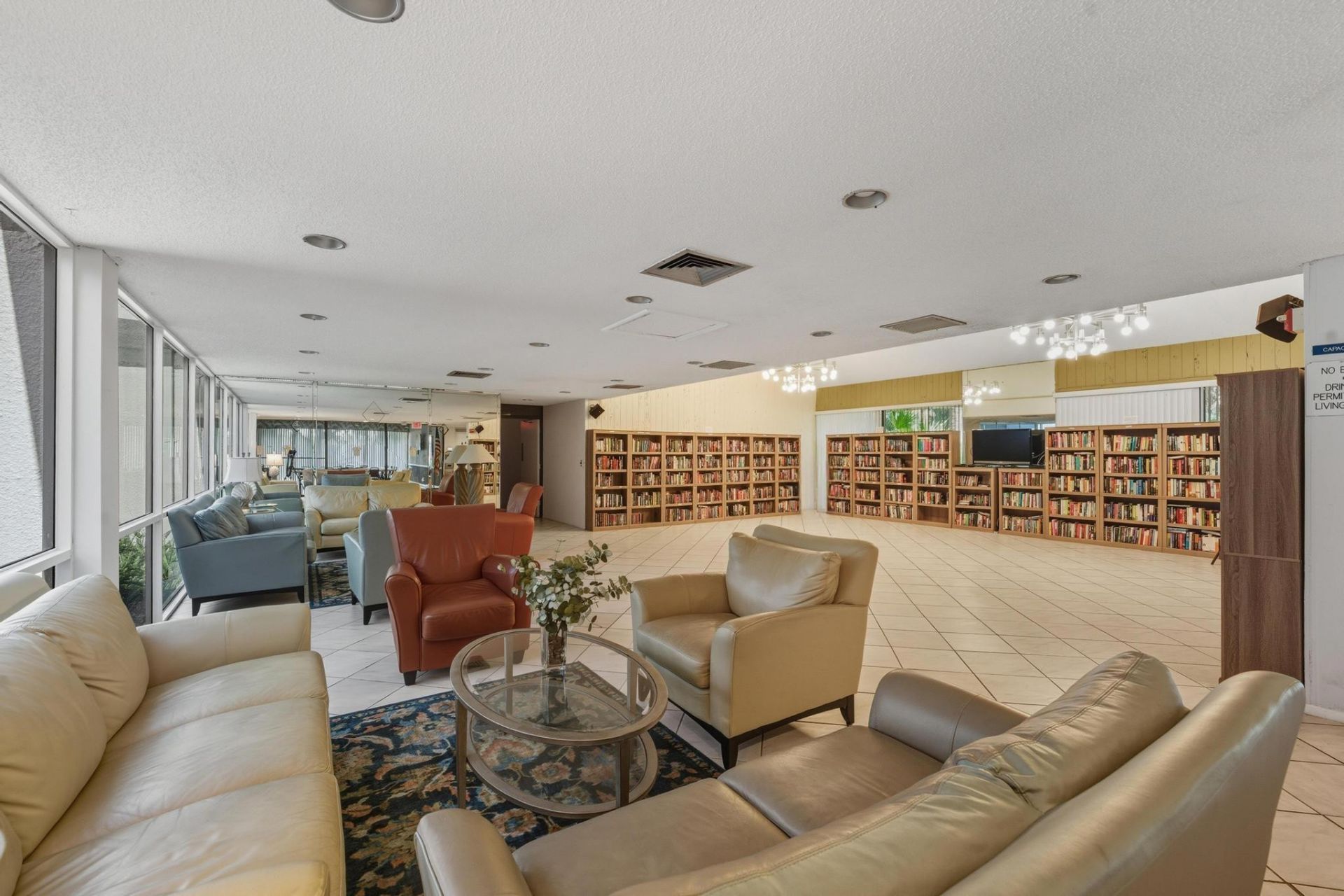 2226 N Cypress Bend Drive, Unit 102, Pompano Beach, FL 33069 Photo