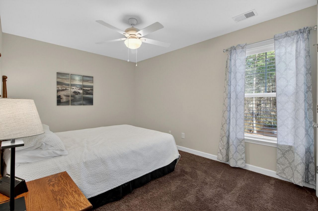 105 Perry Drive Photo 27