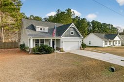 105 Perry Drive photo 4