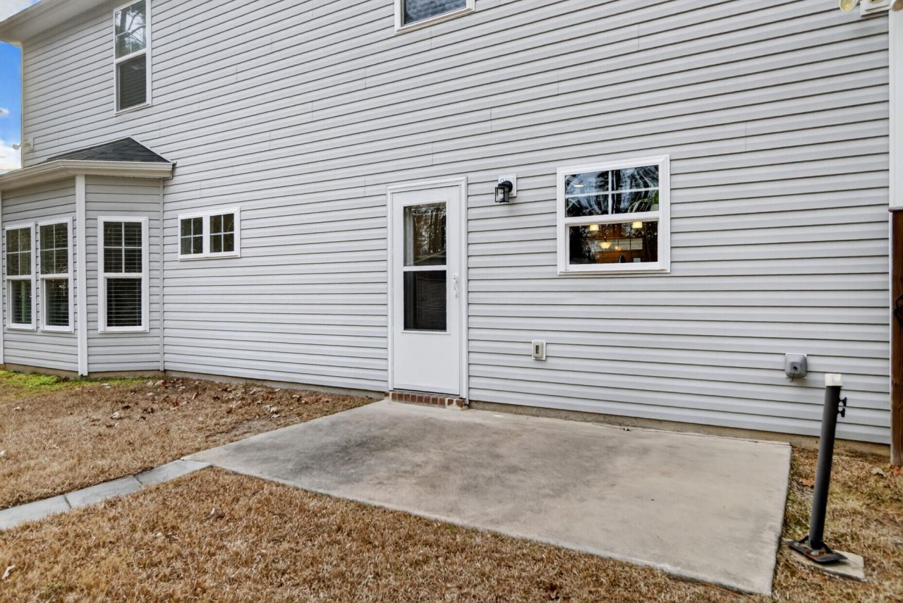 105 Perry Drive Photo 36