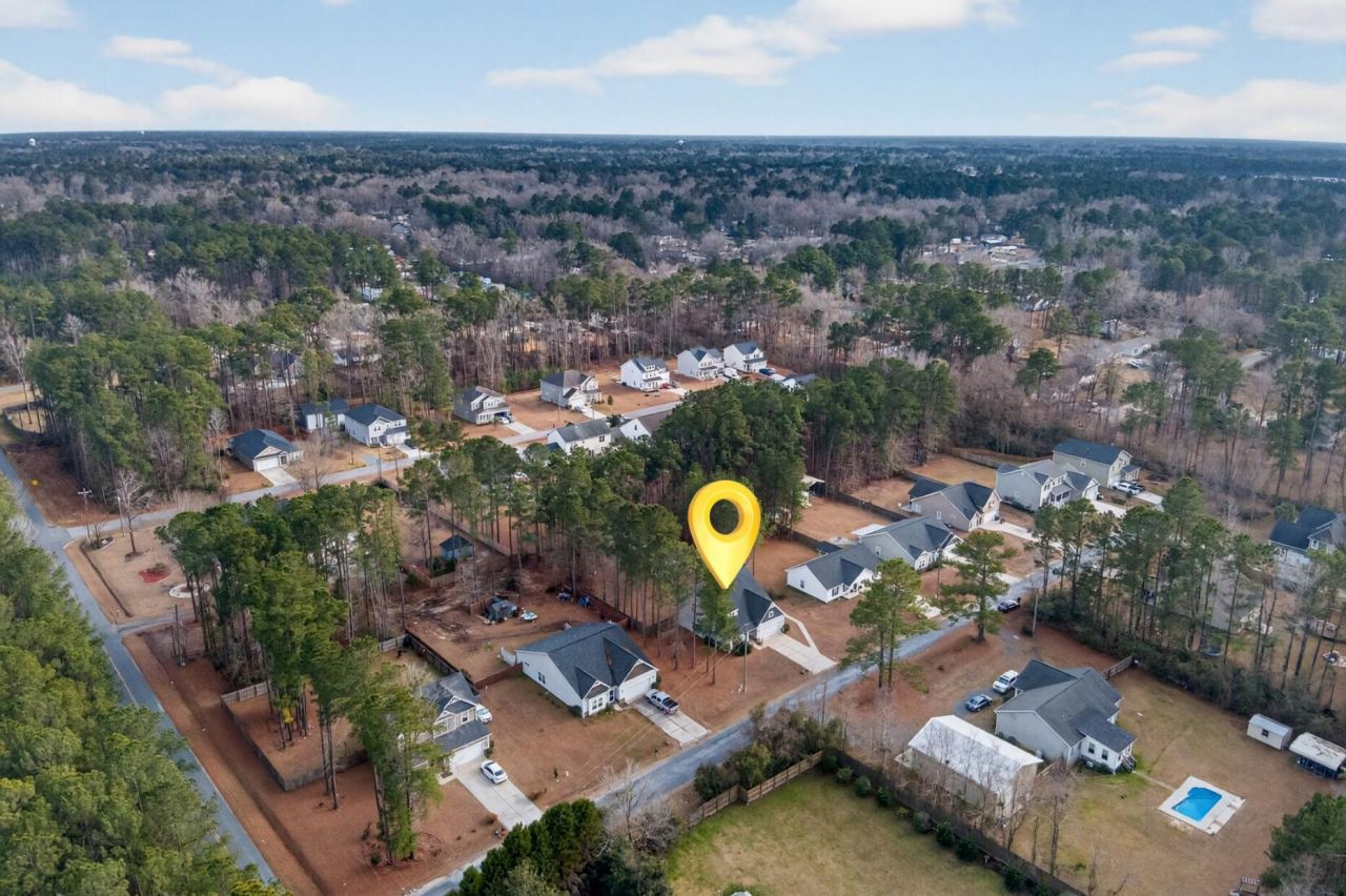 105 Perry Drive Photo 53