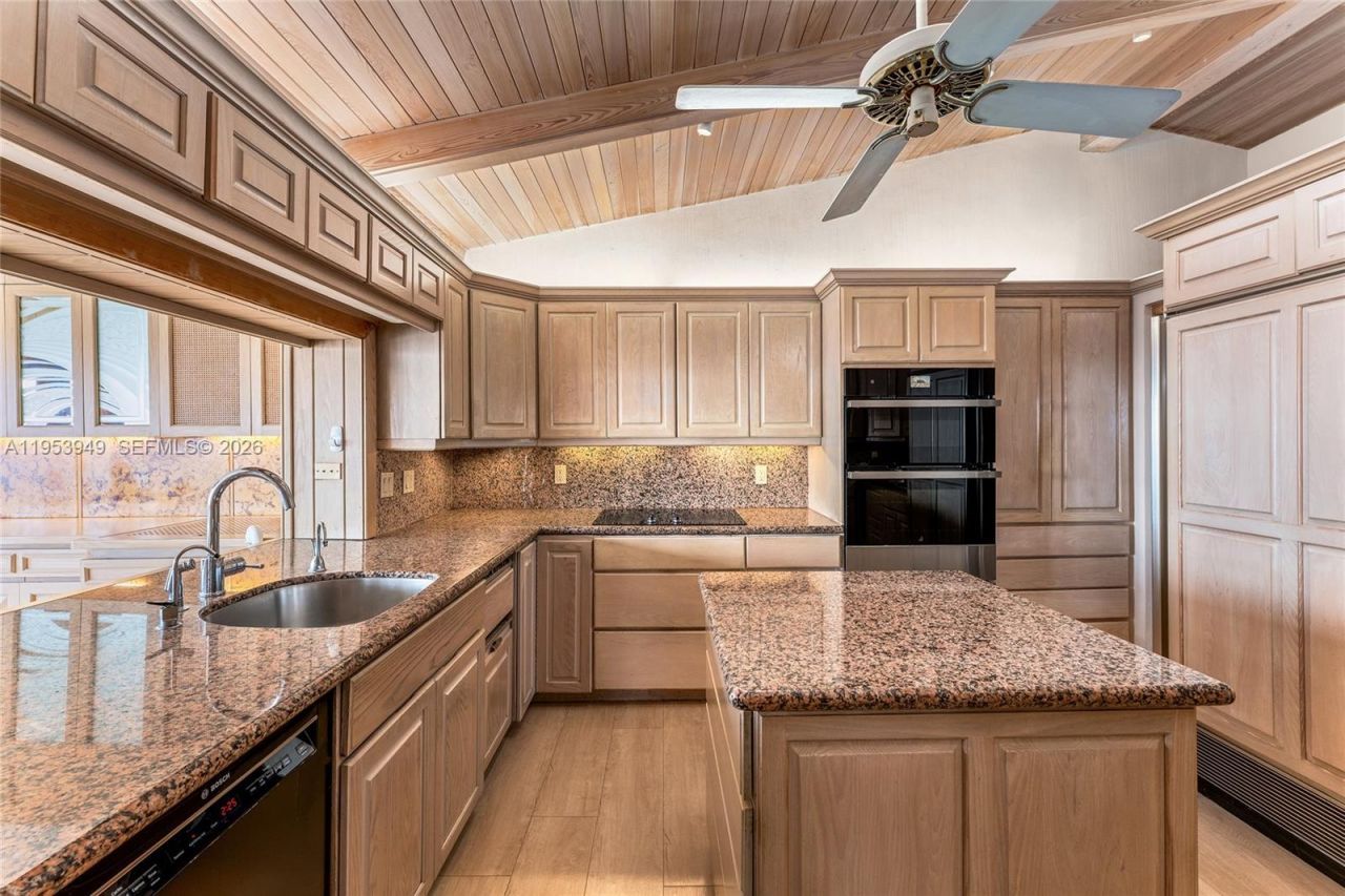 720 Lugo Ave , Coral Gables, FL 33156 Photo