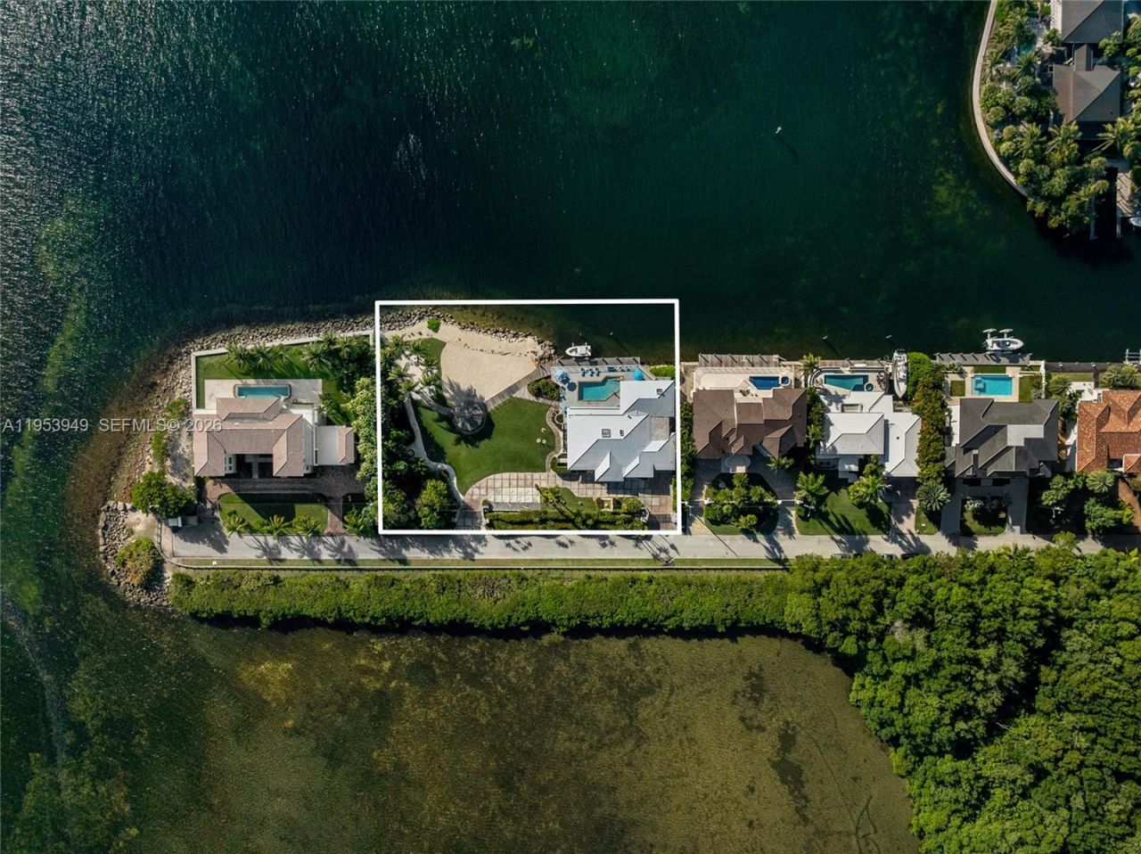 720 Lugo Ave , Coral Gables, FL 33156 Photo