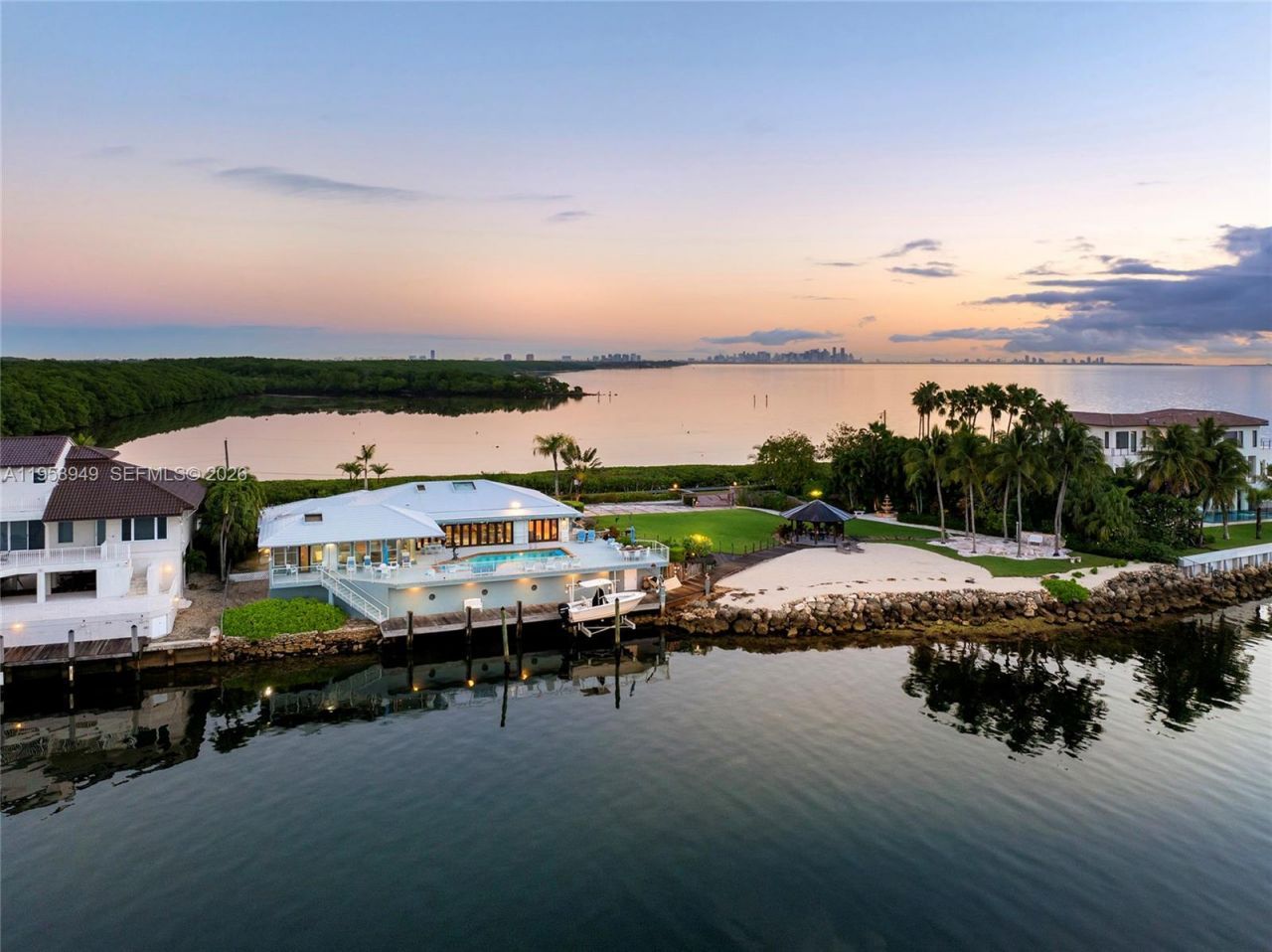 720 Lugo Ave , Coral Gables, FL 33156 Photo