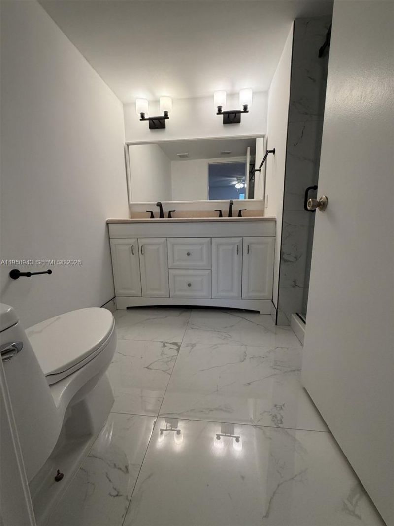 4881 NW 97th Pl , Unit 337, Doral, FL 33178 Photo