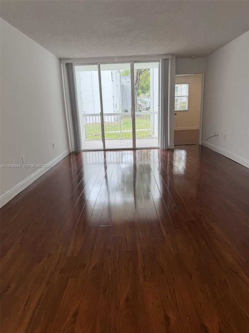 4881 NW 97th Pl , Unit 337, Doral, FL 33178 Photo