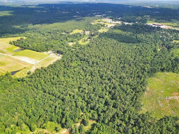 10114 County Road 272 , Tyler, TX 75707