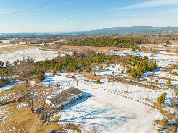 1119 Granny Hollow Rd Road, Jerusalem, AR 72080