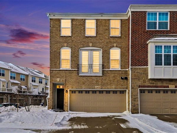 2824 Ridington Road, Ann Arbor, MI 48105