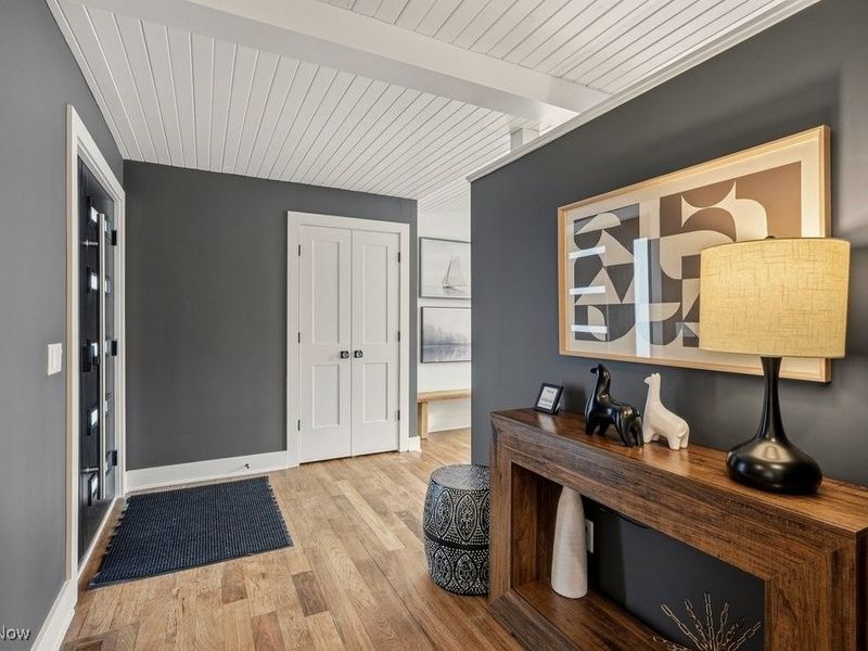 7771 Blackford Drive, Chagrin Falls, OH 44022 Photo 3