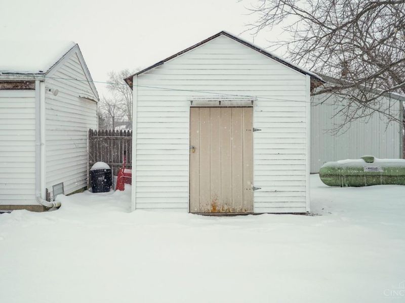 83 W Main Street, Mowrystown, OH 45155 Photo 7