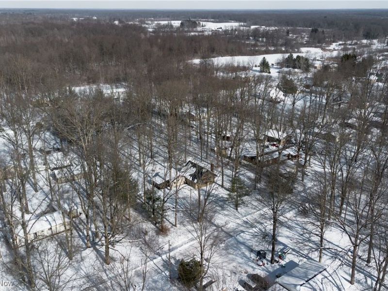 4544 Lakeview Road, West Farmington, OH 44491 Photo 22