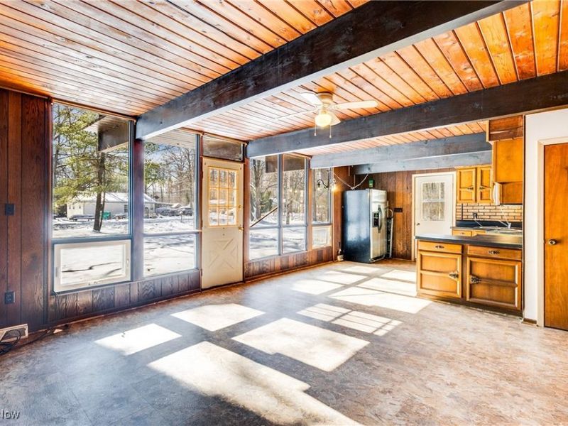 4544 Lakeview Road, West Farmington, OH 44491 Photo 6