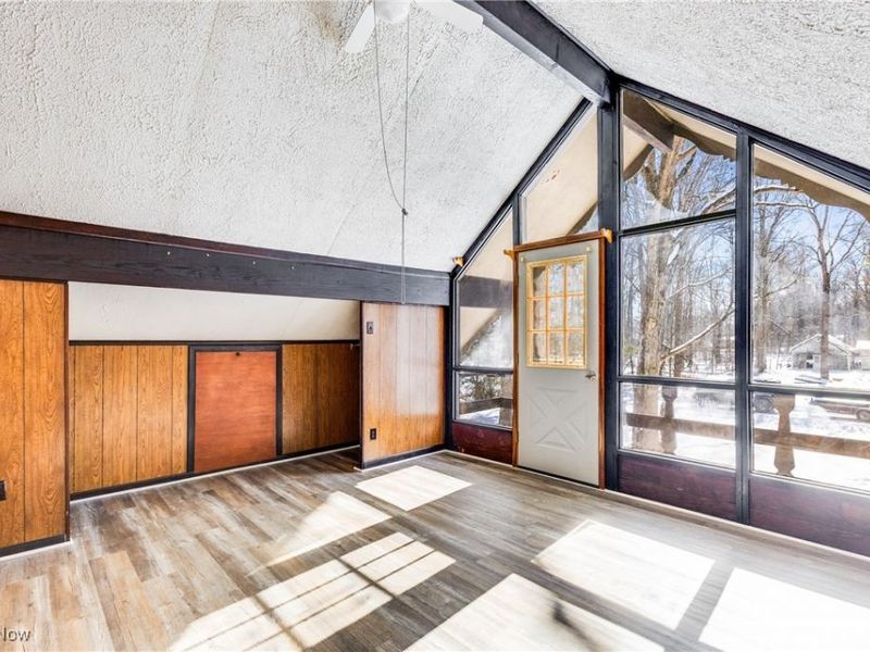 4544 Lakeview Road, West Farmington, OH 44491 Photo 9