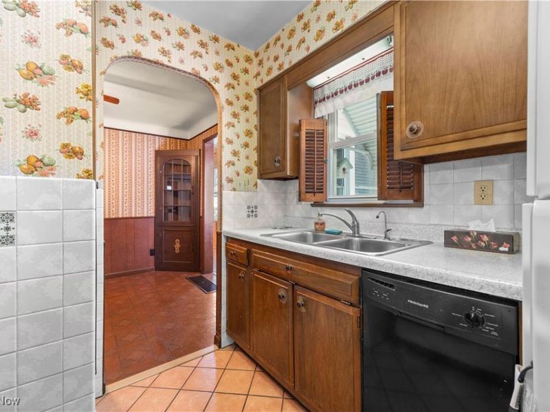 6883 Orchard Boulevard, Parma Heights, OH 44130 Photo 13