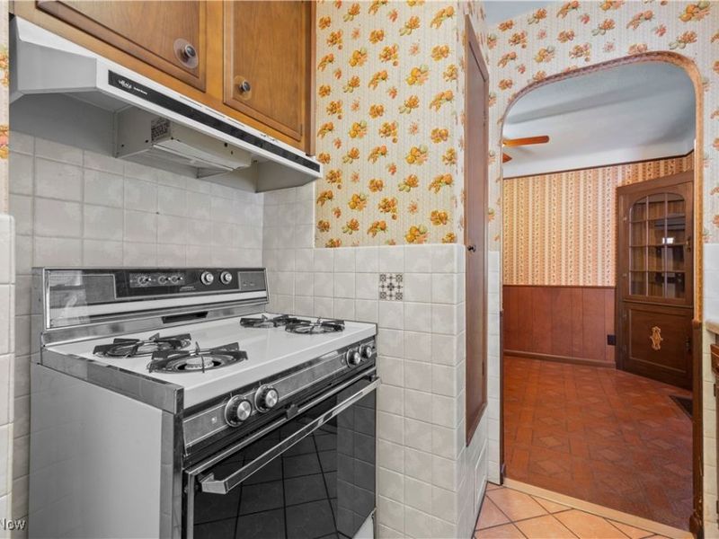 6883 Orchard Boulevard, Parma Heights, OH 44130 Photo 14