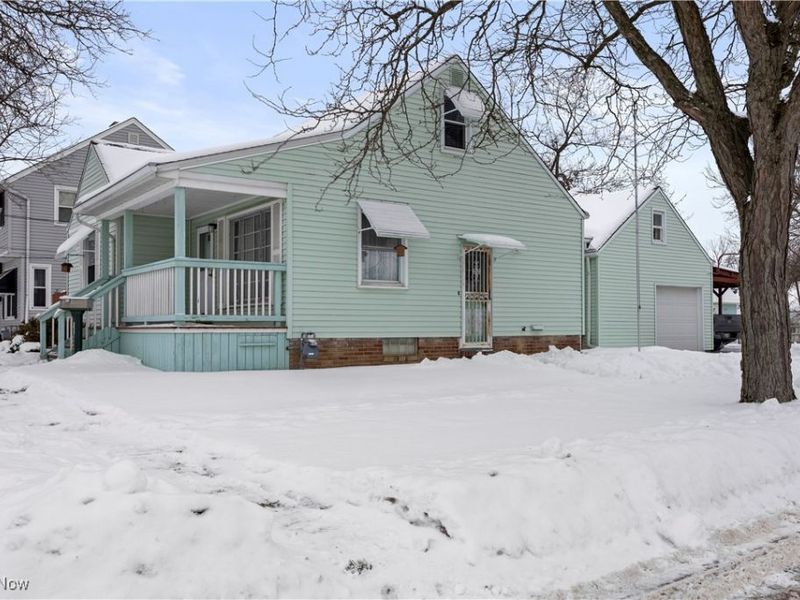 6883 Orchard Boulevard, Parma Heights, OH 44130 Photo 2