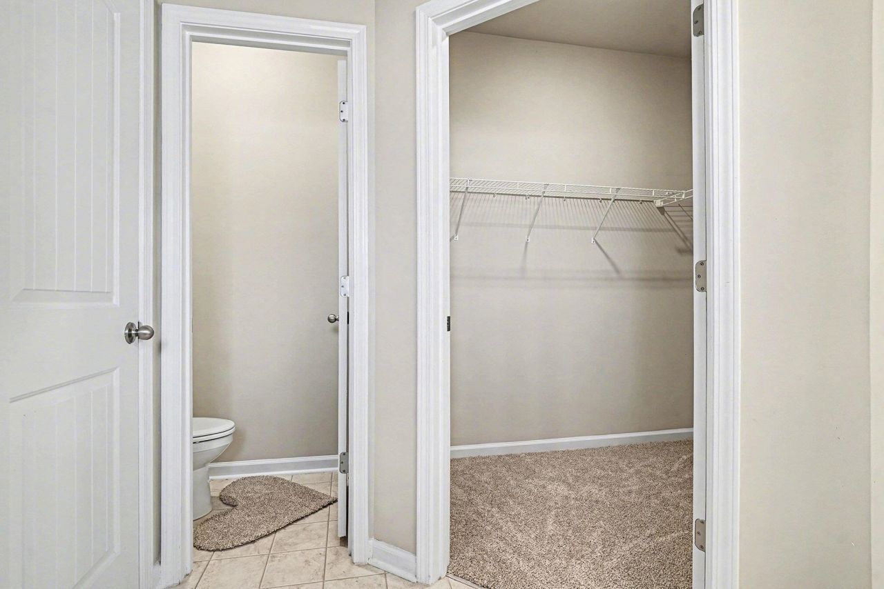 863 Spindel Dr. Photo 9